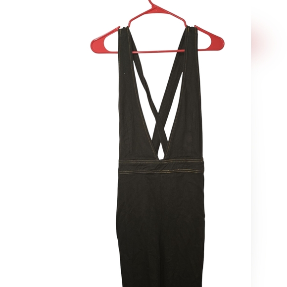 NWT Forever 21 Plunging Pinafore Jumpsuit Olive Large - Picture 5 of 9